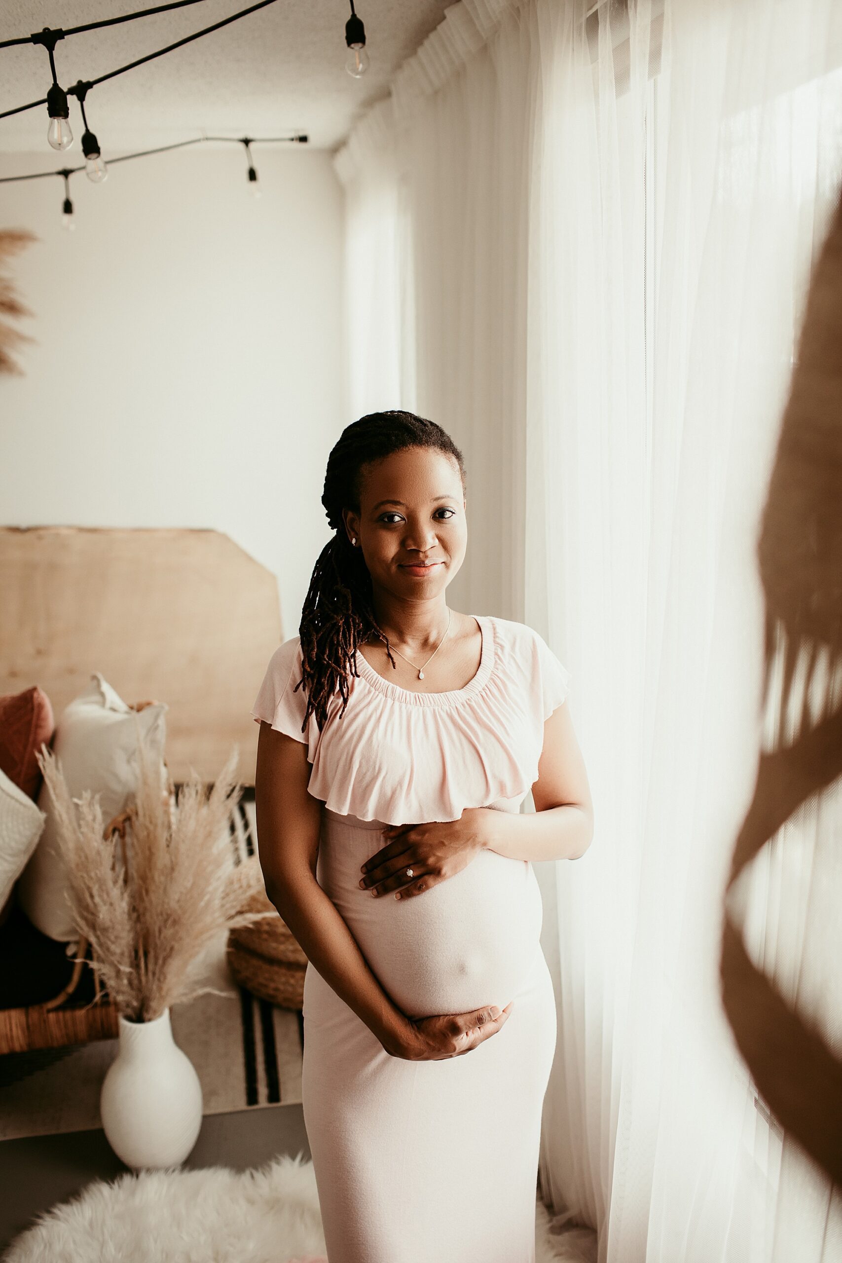 Boho Maternity With A Twist Edmonton Newborn Photographer Rayne Drop Photography 