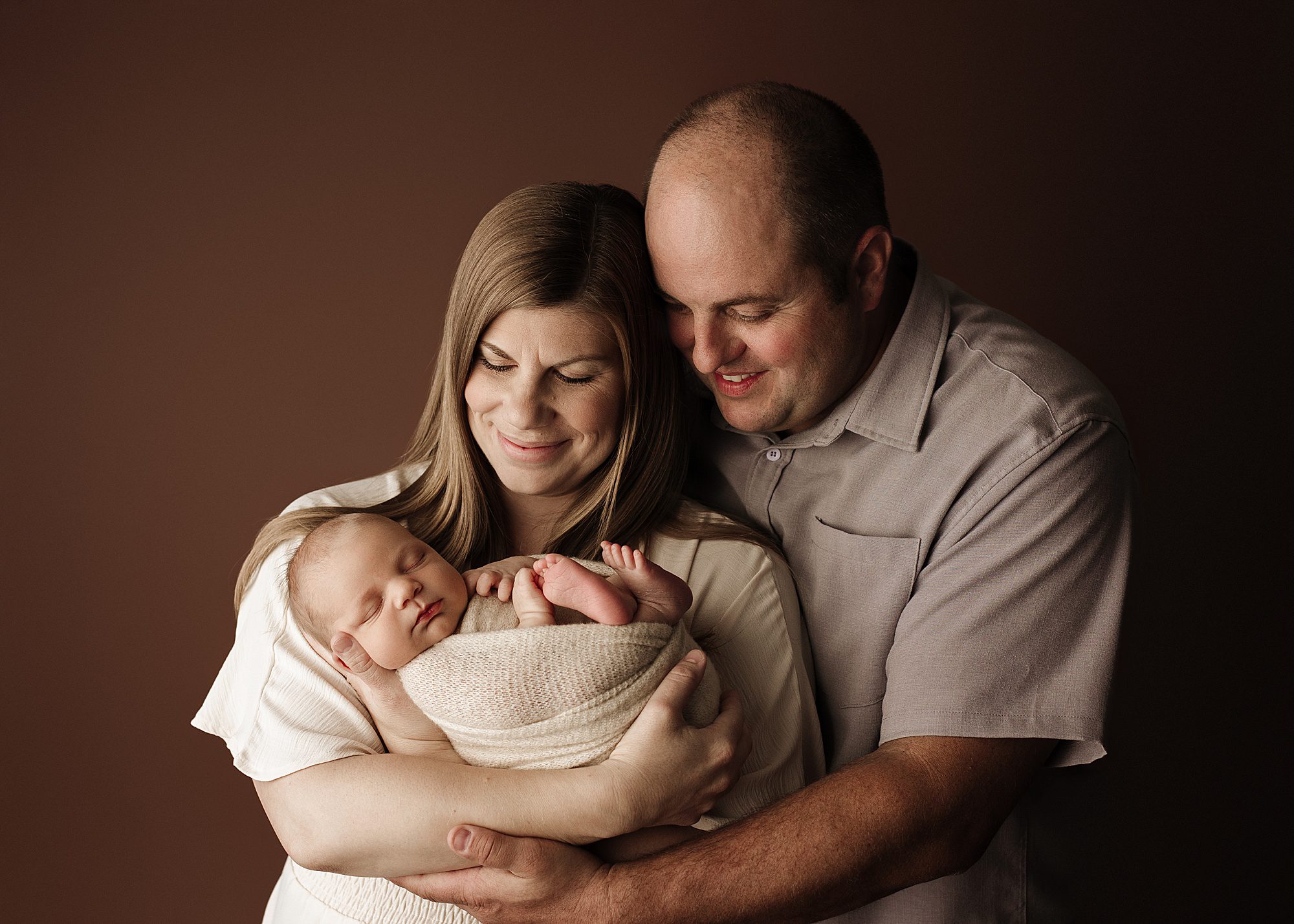 edmonton newborn photographers, edmonton newborn photographer, newborn photographer