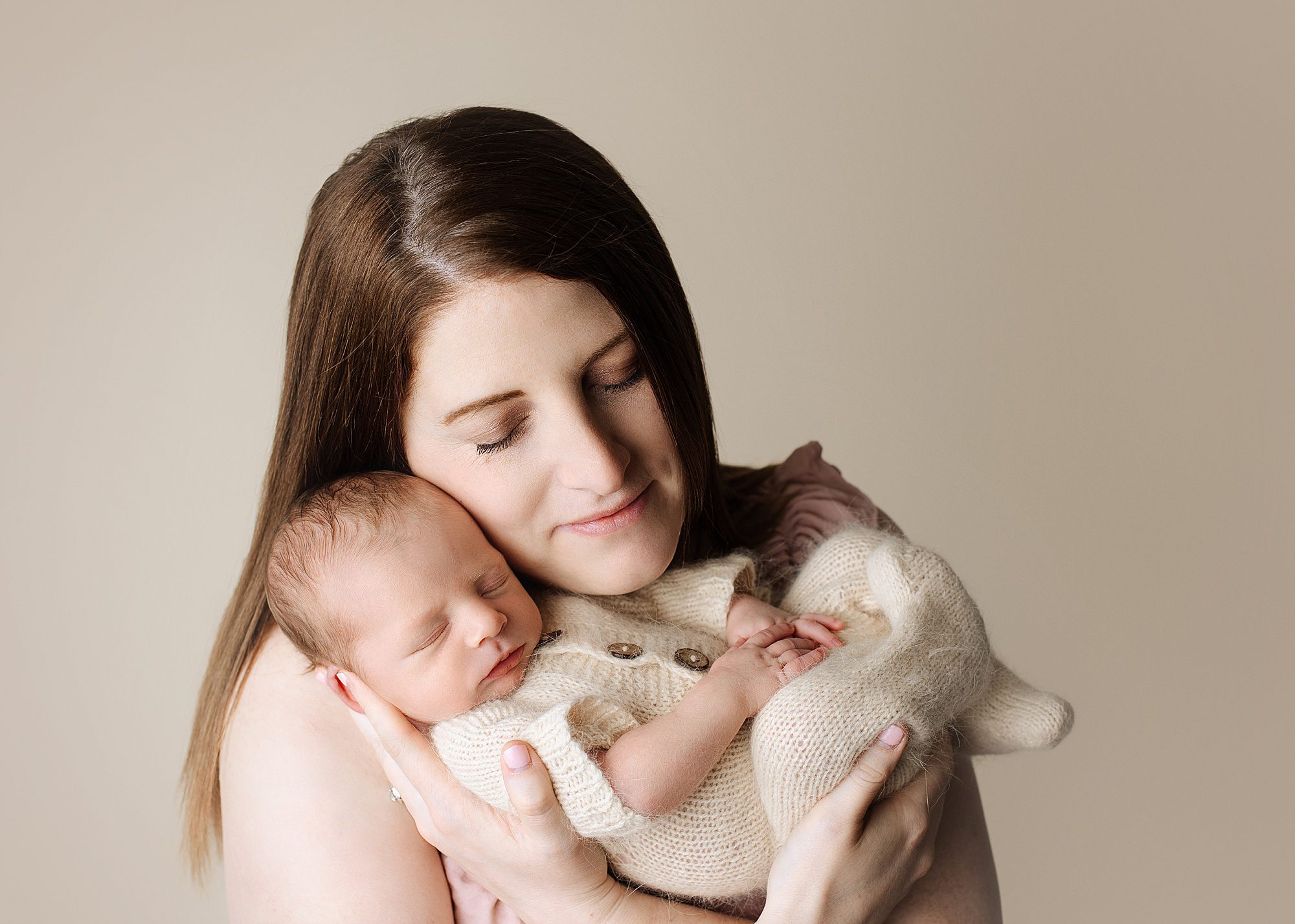 edmonton newborn photographer, edmonton maternity photographer