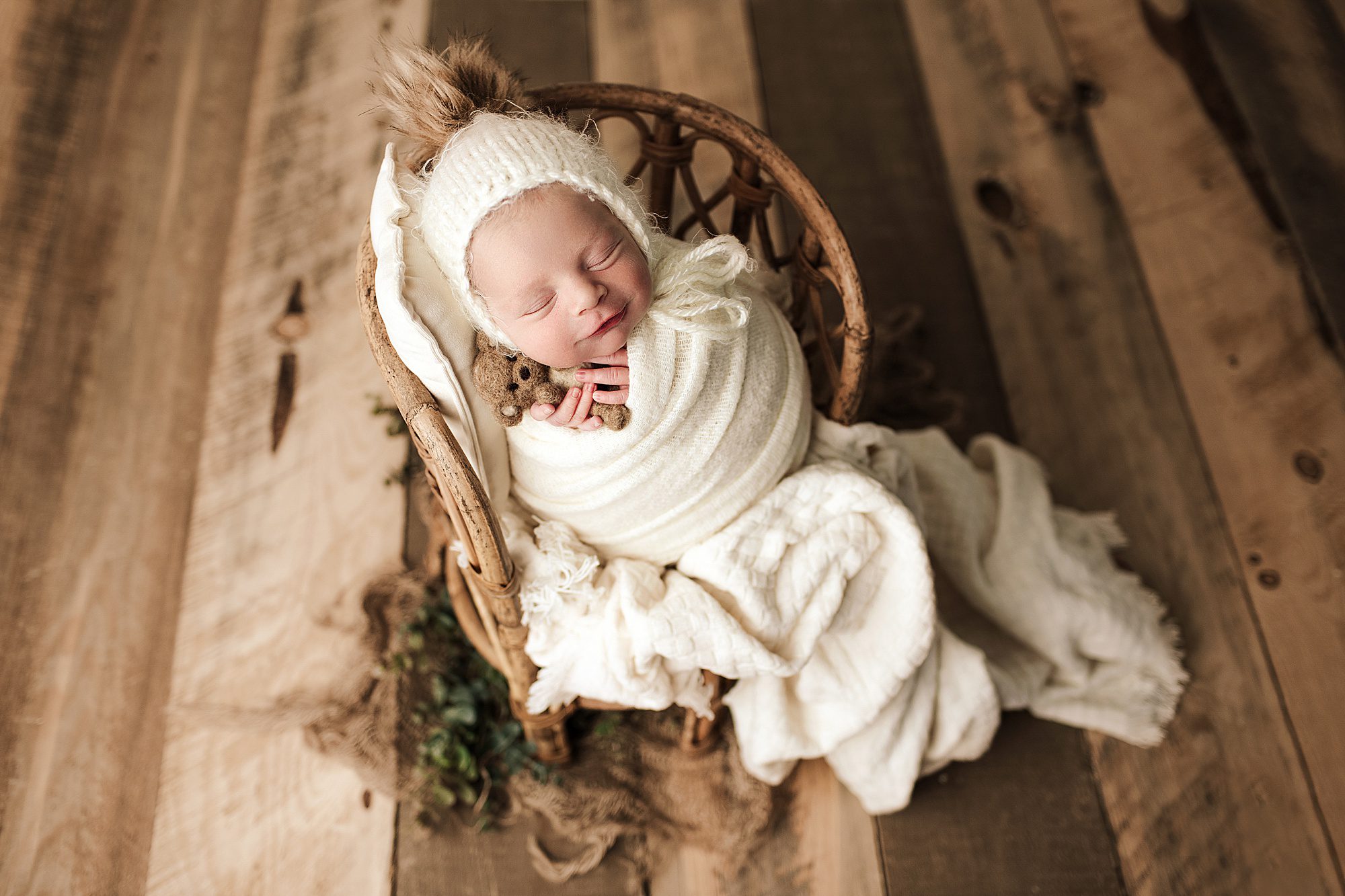 edmonton newborn photographer, edmonton maternity photographer