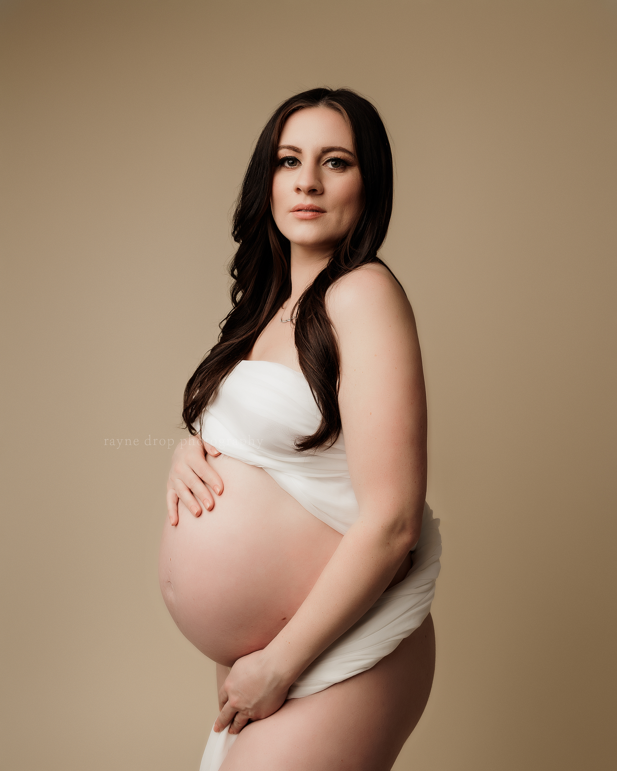 edmonton maternity and newborn photographer