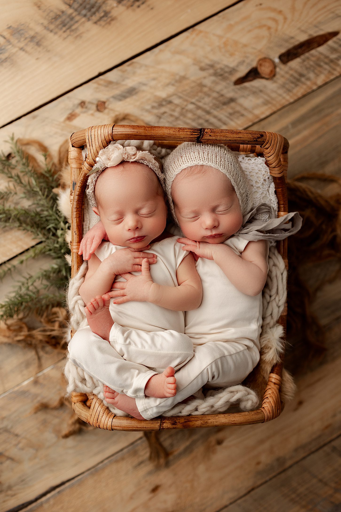 edmonton maternity photographer, edmonton newborn photographer, edmonton maternity photographers, edmonton newborn photographers