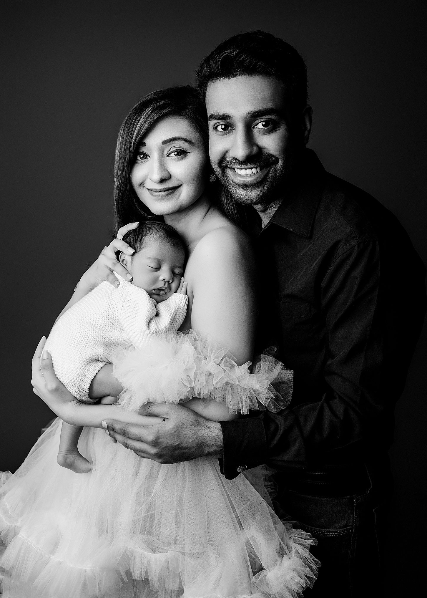 Edmonton Newborn And Maternity Photographer, Edmonton newborn photography, Luxury newborn photographer, motherhood session