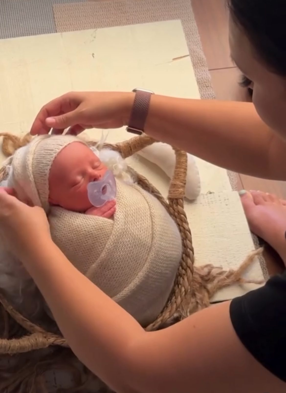 Edmonton and Area Newborn and Maternity photography