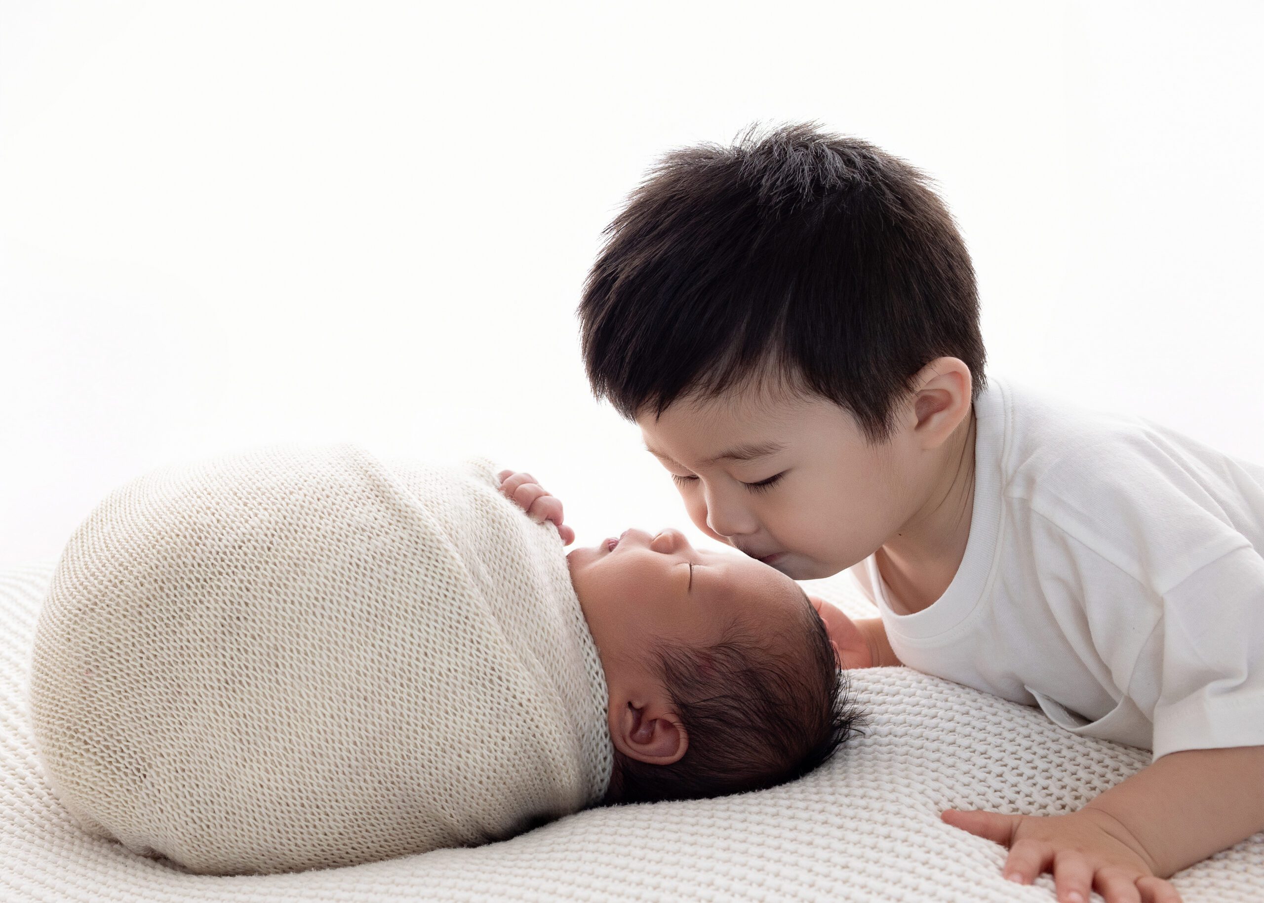 edmonton and area newborn photography