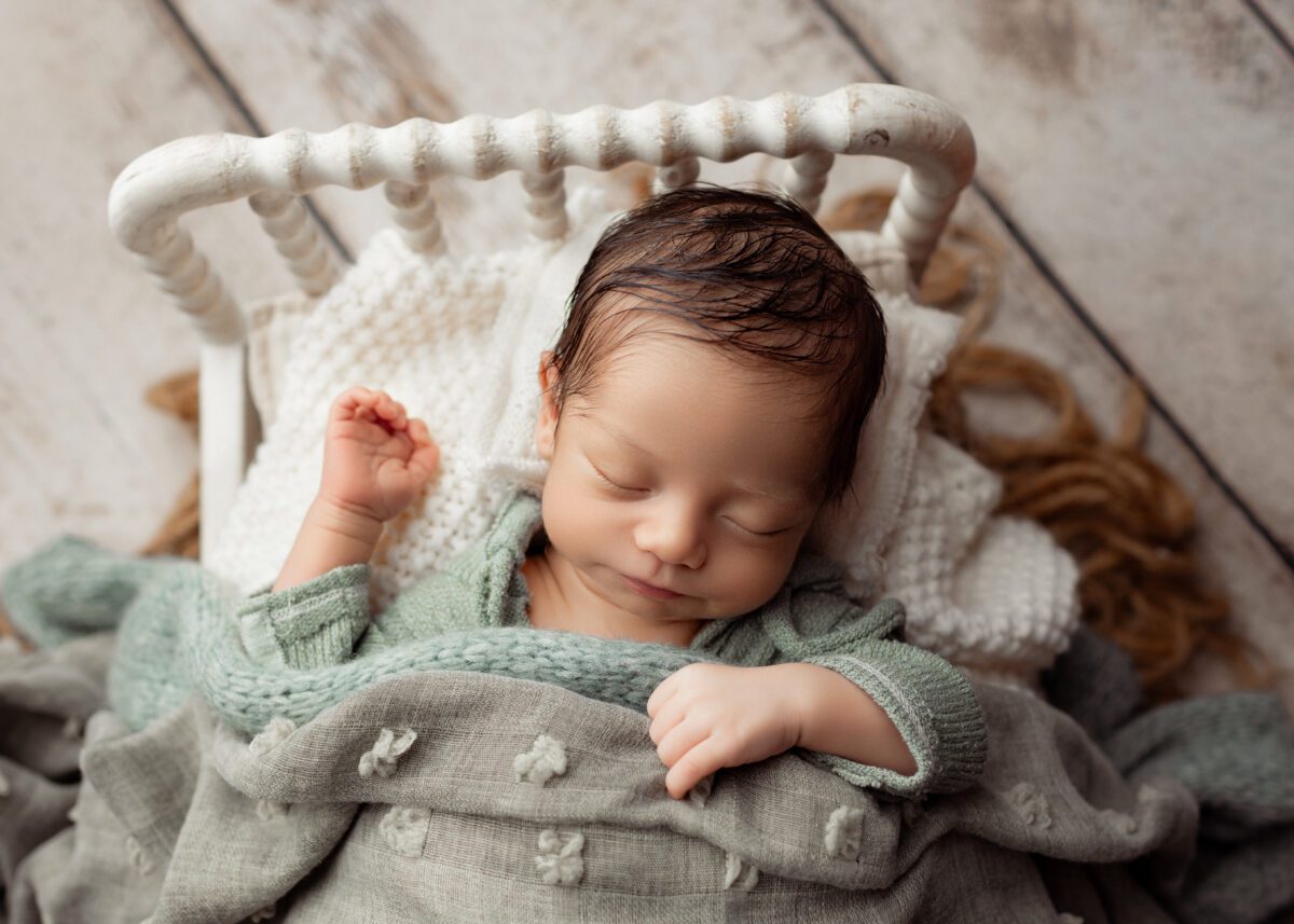 edmonton newborn photographers, edmonton newborn photography, newborn photography edmonton, newborn photographers edmonton