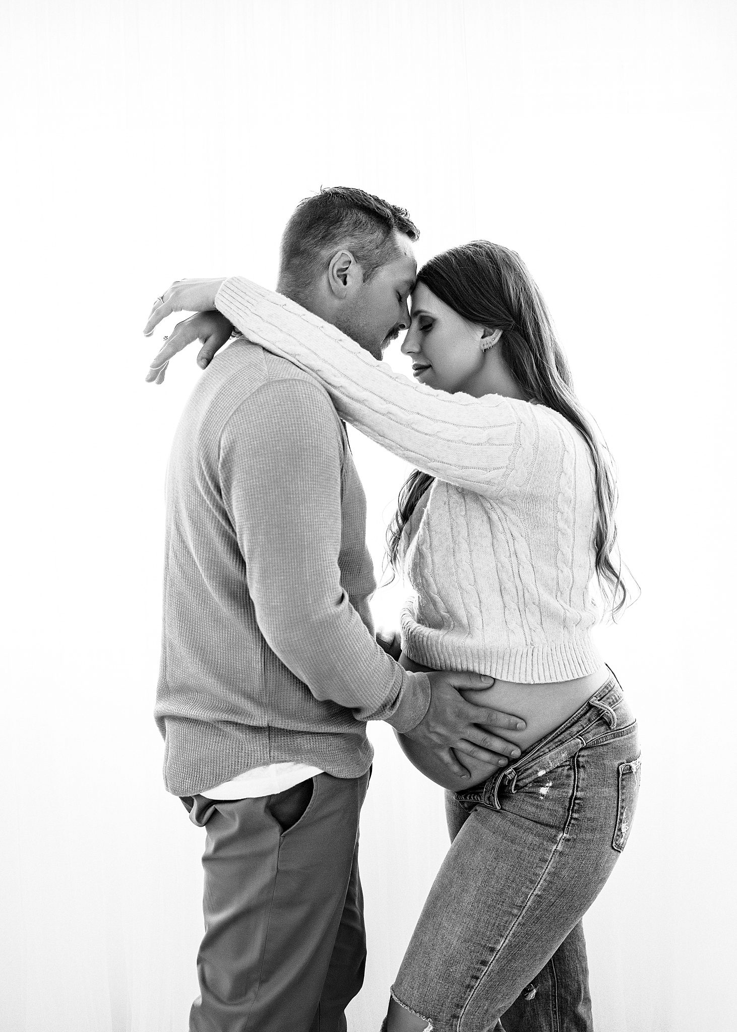 edmonton maternity and newborn photographer